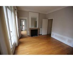 Vente appartement 7 pièces 210 m² La Madeleine (59110)