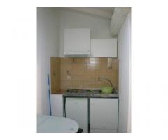 Vente studio 16 m² Nimes, Quartier L'ecusson