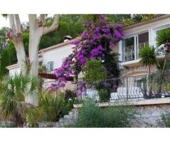 Vente maison 420 m² Saint-Jeannet (06640)