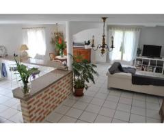 Vente maison 164 m² Castelginest (31780)
