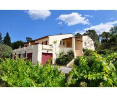 Vente maison 250 m² Saint-Paul-En-Foret (83440)