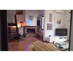 Vente maison 225 m² Villelaure (84530)