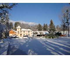 Vente maison 400 m² Chevry (01170)