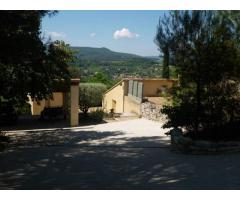 Vente maison 175 m² Apt (84400)