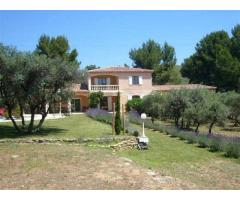 Vente maison 250 m² Salon-De-Provence (13300)