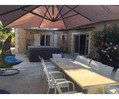 Vente maison 255 m² Apt (84400)