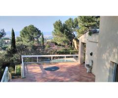 Vente maison 220 m² Villeneuve-Les-Avignon (30400)