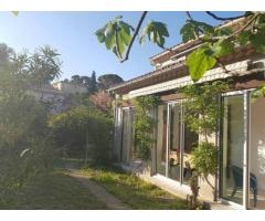 Vente maison 115 m² Villeneuve-Les-Avignon (30400)