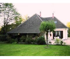 Vente maison 166 m² Courtenay (45320)