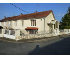 Vente maison 62 m² Chauvigny (86300)