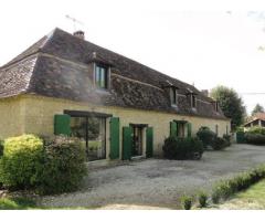 Vente maison 350 m² Saint-Medard-De-Mussidan (24400)