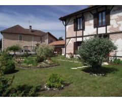 Vente maison 368 m² Mezos (40170)